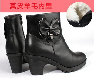 供应皮鞋 真皮羊毛女靴子短靴粗跟圆头女棉鞋 女鞋 皮鞋_服装服饰_世界工厂网中国产品信息库